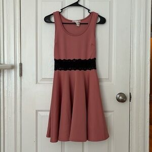 Pink Flowy Dress w/ Black Lace — Wild Daisy, S